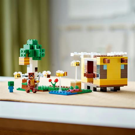 Конструктор LEGO Minecraft Бджолиний будиночок 254 деталі (21241) - фото 4