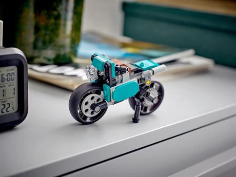 Конструктор LEGO Creator Винтажный мотоцикл 128 деталей (31135) - фото 3