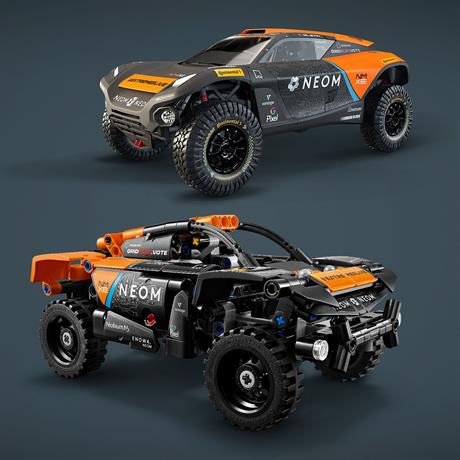 Конструктор LEGO Technic Гоночный автомобиль NEOM McLaren Extreme E 252 детали (42166) - фото 4