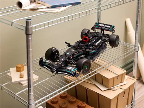 Конструктор LEGO Technic Mercedes-AMG F1 W14 E Performance 1642 детали (42171) - фото 5