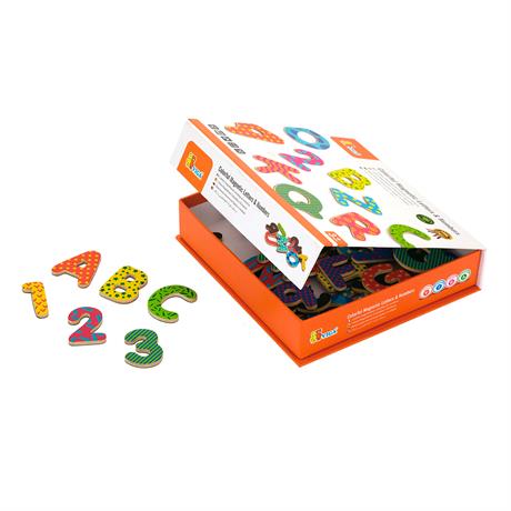 Набор магнитных букв и цифр Viga Toys 77 шт. (59429) - фото 0