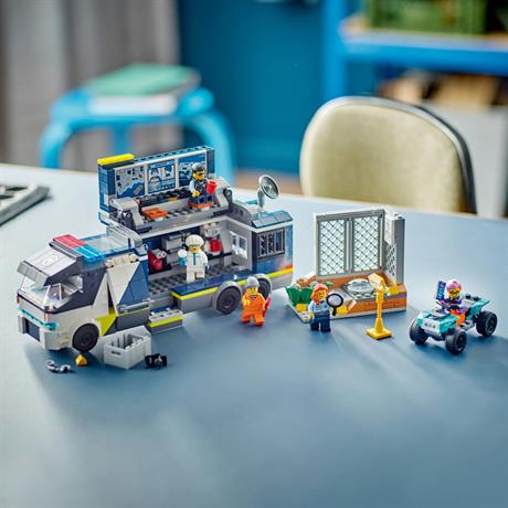 Конструктор LEGO City Пересувна поліцейська криміналістична лабораторія 674 деталі (60418) - фото 7