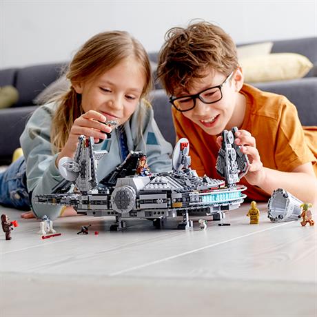 Конструктор LEGO Star Wars Сокол Тысячелетия 1353 детали (75257) - фото 5