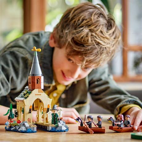 Конструктор LEGO Harry Potter Замок Хогвартс Лодочный эллинг 350 деталей (76426) - фото 5