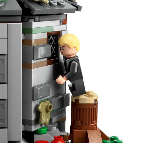 Конструктор LEGO Harry Potter Домик Хагрида Неожиданные гости 896 деталей (76428) - фото 11