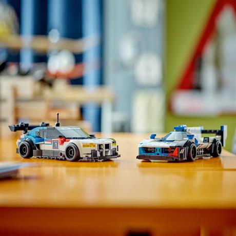 Конструктор LEGO Speed Champions Гоночные автомобили BMW M4 GT3 и BMW M Hybrid V8 676 деталей (76922) - фото 9