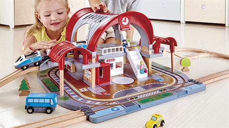 Іграшкова залізниця Hape Станція Гранд-Сіті зі світловими та звуковими ефектами (E3725) - фото 11