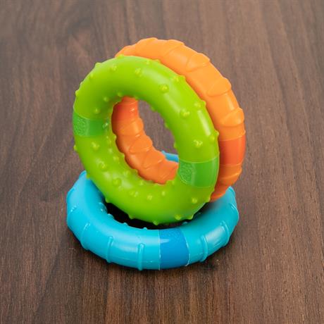 Тактильная игрушка Fat Brain Toys Silly Rings Магнитные кольца 3 шт. (F269ML) - фото 8