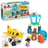 Конструктор LEGO DUPLO Town Уперше в аеропорту 23 деталі (10443)