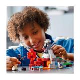 Конструктор LEGO Minecraft Зруйнований портал 316 деталей (21172)