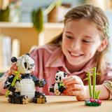 Конструктор LEGO Creator Дикие животные: пандовые 626 деталей (31165)