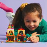 Конструктор LEGO Disney Мини-дом Энканто 186 деталей (43261)
