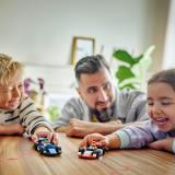 Конструктор LEGO City Автомобили для гонки F1 команд Williams Racing и Haas F1, 92 детали (60464)