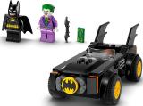 Конструктор LEGO DC Batman Погоня на Бетмобілі Бетмен проти Джокера 54 деталі (76264)