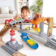 Іграшкова залізниця Hape Вантажоперевезення (E3790)