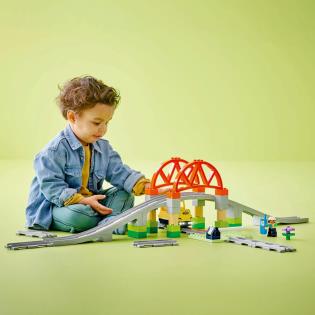 Конструктор LEGO DUPLO Town Залізничний міст і колії додатковий набір 42 деталі (10426)