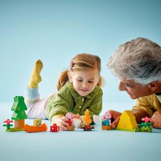 Конструктор LEGO DUPLO Свинка Пеппа Туристичний похід 32 деталі (10452)
