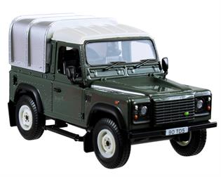 Автомодель Britains Внедорожник Land Rover Defender 90, 1:32 зеленый (42732)