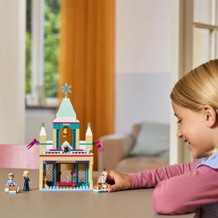 Конструктор LEGO Disney Крижане серце Замерзлий замок в королівстві Ерендел 177 деталей (43265)