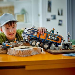 Конструктор LEGO City Арктична дослідницька вантажівка з науковою лабораторією 1064 деталі (60471)