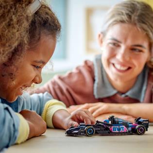 Конструктор LEGO Speed Champions Автомобіль для перегонів BWT Alpine F1 Team A524, 258 деталей (77248)