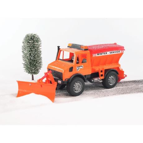 Модель Bruder Снегоуборочный автомобиль MB Unimog 1:16 (02572) - фото 0