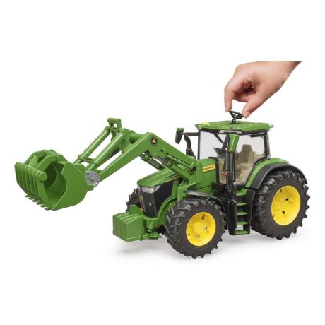 Модель Bruder Трактор John Deere 1:16 (03151) - фото 1