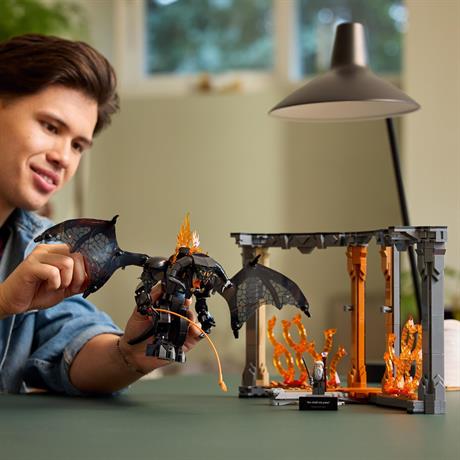 Конструктор LEGO Icons Володар перснів Балроґ Книжковий куточок 1201 деталь (10367) - фото 9