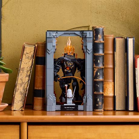 Конструктор LEGO Icons Володар перснів Балроґ Книжковий куточок 1201 деталь (10367) - фото 10