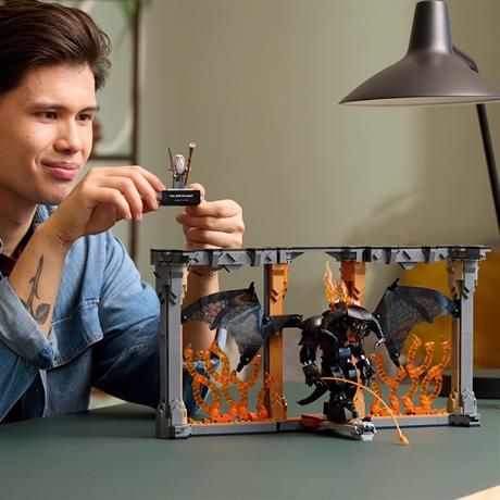 Конструктор LEGO Icons Володар перснів Балроґ Книжковий куточок 1201 деталь (10367) - фото 13