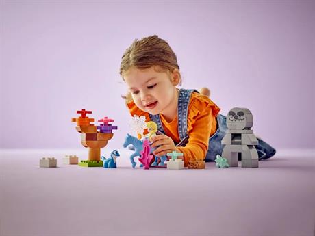 Конструктор LEGO DUPLO Disney Ельза й Бруні в Зачарованому лісі 31 деталь (10418) - фото 0