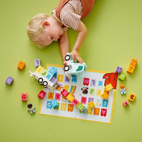 Конструктор LEGO DUPLO Town Грузовик с алфавитом 36 деталей (10421) - фото 6