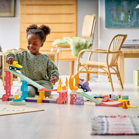 Конструктор LEGO® DUPLO® Город 3 в 1 Интересные горки и трамплины с автомобилями, 111 деталей (10478) - фото 7