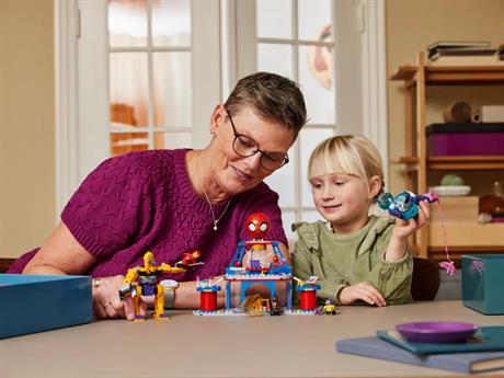 Конструктор LEGO Marvel Spidey Павутинна штаб-квартира команди Павука 193 деталі (10794) - фото 0