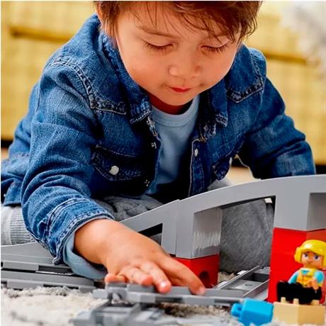 Конструктор LEGO DUPLO Trains Залізничний міст і рейки 26 деталей (10872) - фото 1