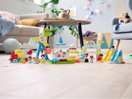 Конструктор LEGO DUPLO Парк розваг 95 деталей (10956) - фото 0