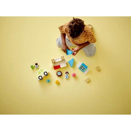 Конструктор LEGO DUPLO Town Сімейний будинок на колесах 31 деталь (10986) - фото 2