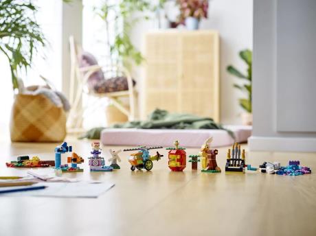 Конструктор LEGO Classic Кубики й функції 500 деталей (11019) - фото 0