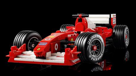 Конструктор LEGO® Icons Ferrari F2004 та Michael Schumacher 735 деталей (11375) - фото 13