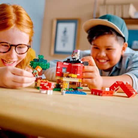 Конструктор LEGO Minecraft Грибний будинок 272 деталі (21179) - фото 0