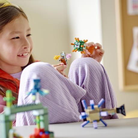 Конструктор LEGO Minecraft Битва зі стражем 255 деталей (21180) - фото 4