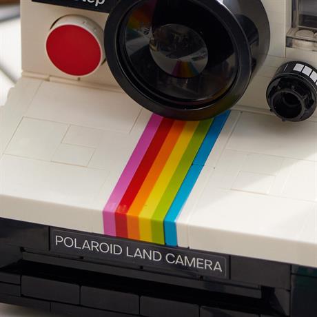 Конструктор LEGO Ideas Фотоапарат Polaroid OneStep SX-70, 516 деталей (21345) - фото 3