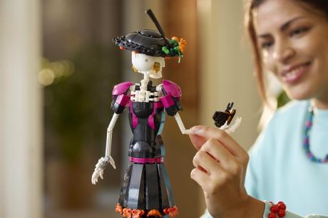 Конструктор LEGO® Ideas Ла Катріна Набір із фігуркою (21372) - фото 5