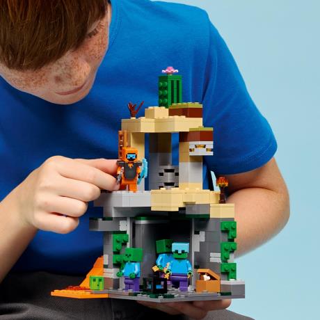 Конструктор LEGO Minecraft Підземелля зомбі 284 Деталі (21587) - фото 11