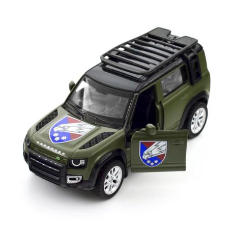 Автомодель TechnoDrive Шевроны героев Land Rover Defender 110 110 25 ОВДБр 1:43 (250289M) - фото 15