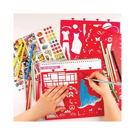 Набор для творчества Crayola Creations Арт-студия с наклейками и трафаретами 40 стр. (26200) - фото 1