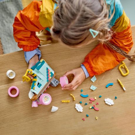 Конструктор LEGO Creator Ретро-ролики 342 деталі (31148) - фото 6