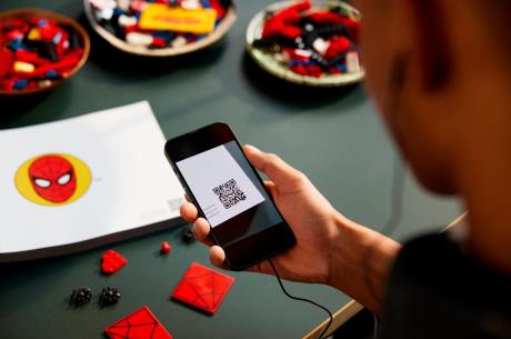 Конструктор LEGO Art Дивовижна Людина-павук перший погляд 2099 деталей (31209) - фото 0