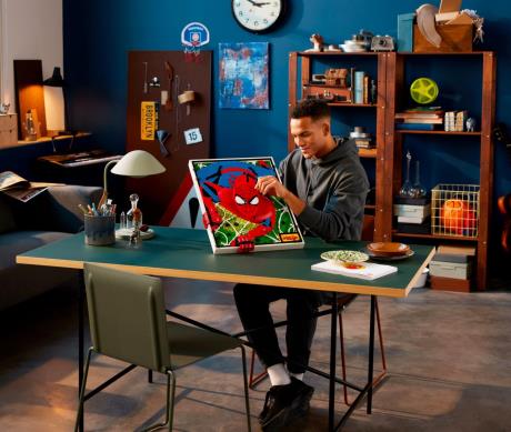 Конструктор LEGO Art Дивовижна Людина-павук перший погляд 2099 деталей (31209) - фото 0