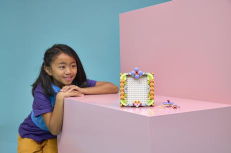 Конструктор LEGO® Creator 3 в 1 Декоративная живопись «Цветочное искусство», 348 деталей (31390) - фото 9